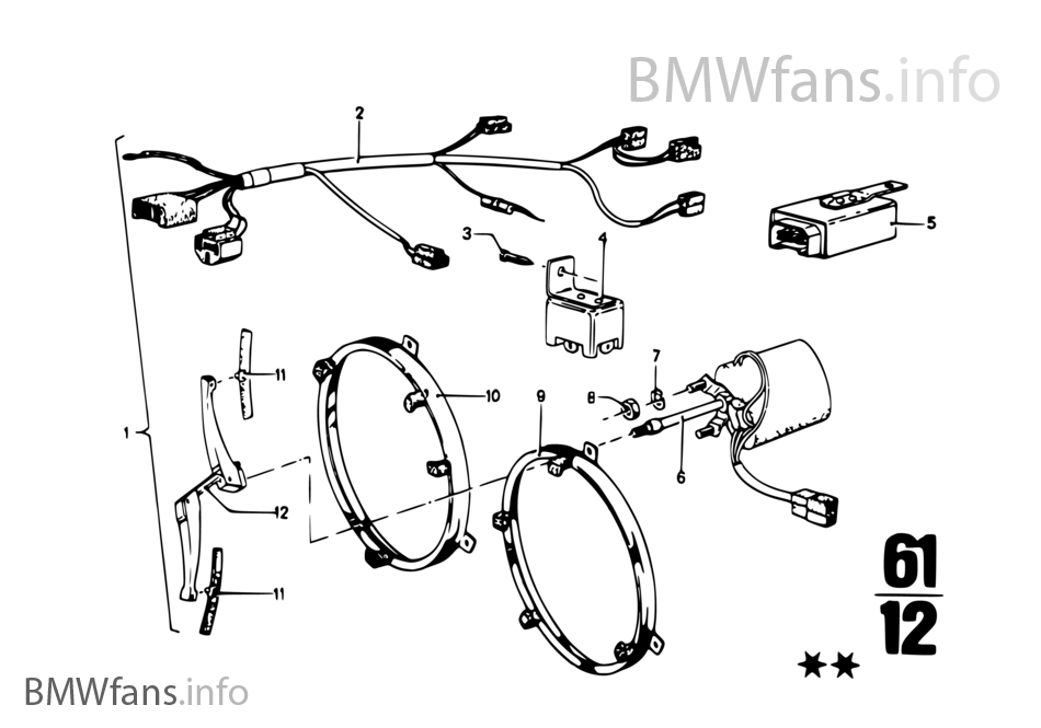 Headlight cleaning system